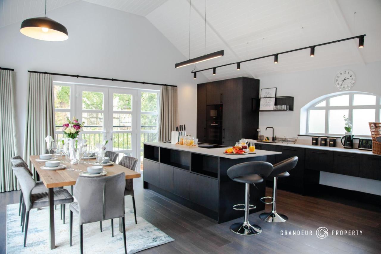 פול The Gatehouse By Grandeur Property מראה חיצוני תמונה
